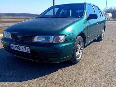 Зеленый Ниссан Альмера, объемом двигателя 1.4 л и пробегом 400 тыс. км за 2200 $, фото 1 на Automoto.ua