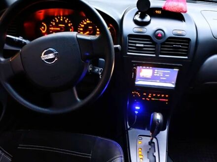 Ніссан Альмера 2006 у Новом Буге на Automoto.ua Зелений Ніссан Альмера, об'ємом двигуна 1.6 л та пробігом 200 тис. км за 6000 $, фото 1 на Automoto.ua