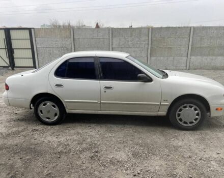 Белый Ниссан Альтима, объемом двигателя 2 л и пробегом 234 тыс. км за 1400 $, фото 3 на Automoto.ua