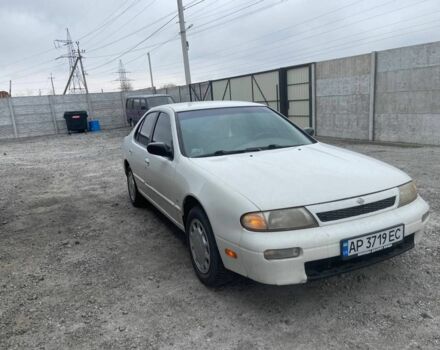 Белый Ниссан Альтима, объемом двигателя 2 л и пробегом 234 тыс. км за 1400 $, фото 1 на Automoto.ua