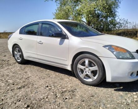 Білий Ніссан Альтіма, об'ємом двигуна 2.5 л та пробігом 221 тис. км за 6500 $, фото 8 на Automoto.ua