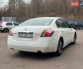 Белый Ниссан Альтима, объемом двигателя 2.49 л и пробегом 160 тыс. км за 6999 $, фото 4 на Automoto.ua