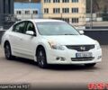 Белый Ниссан Альтима, объемом двигателя 2.5 л и пробегом 245 тыс. км за 7500 $, фото 1 на Automoto.ua