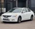 Білий Ніссан Альтіма, об'ємом двигуна 2.5 л та пробігом 245 тис. км за 7500 $, фото 1 на Automoto.ua