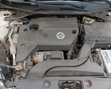 Белый Ниссан Альтима, объемом двигателя 2.49 л и пробегом 213 тыс. км за 7800 $, фото 17 на Automoto.ua