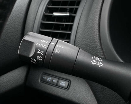 Белый Ниссан Альтима, объемом двигателя 2.5 л и пробегом 185 тыс. км за 8999 $, фото 48 на Automoto.ua