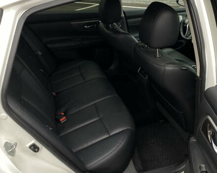 Белый Ниссан Альтима, объемом двигателя 2.5 л и пробегом 185 тыс. км за 8999 $, фото 40 на Automoto.ua