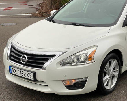 Белый Ниссан Альтима, объемом двигателя 2.5 л и пробегом 185 тыс. км за 8999 $, фото 9 на Automoto.ua