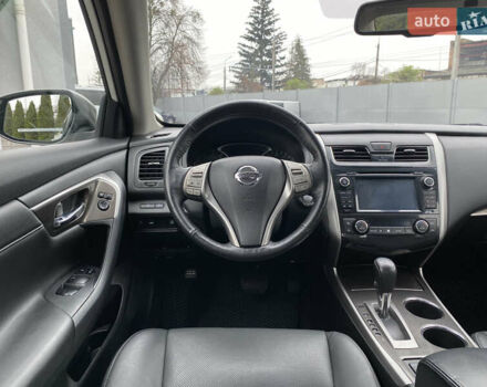 Белый Ниссан Альтима, объемом двигателя 2.5 л и пробегом 185 тыс. км за 8999 $, фото 35 на Automoto.ua