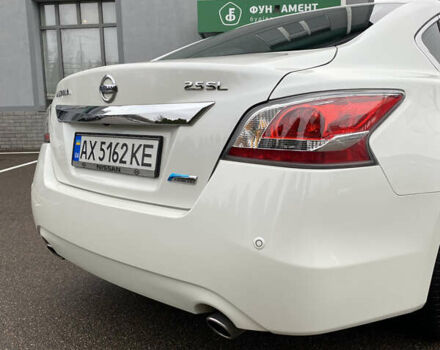 Белый Ниссан Альтима, объемом двигателя 2.5 л и пробегом 185 тыс. км за 8999 $, фото 27 на Automoto.ua