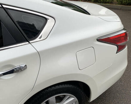 Белый Ниссан Альтима, объемом двигателя 2.5 л и пробегом 185 тыс. км за 8999 $, фото 24 на Automoto.ua