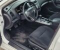 Білий Ніссан Альтіма, об'ємом двигуна 2.5 л та пробігом 121 тис. км за 10000 $, фото 8 на Automoto.ua