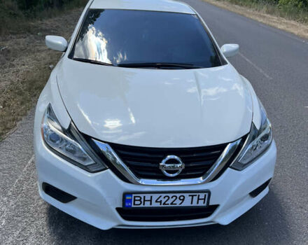 Білий Ніссан Альтіма, об'ємом двигуна 2.49 л та пробігом 192 тис. км за 10200 $, фото 36 на Automoto.ua