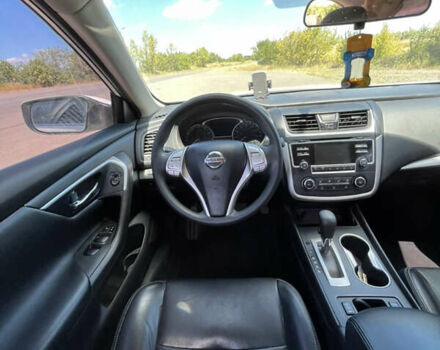 Білий Ніссан Альтіма, об'ємом двигуна 2.49 л та пробігом 192 тис. км за 10200 $, фото 12 на Automoto.ua