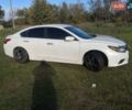Белый Ниссан Альтима, объемом двигателя 0 л и пробегом 180 тыс. км за 12500 $, фото 25 на Automoto.ua