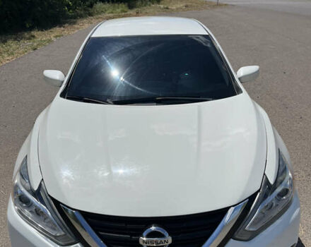 Білий Ніссан Альтіма, об'ємом двигуна 2.49 л та пробігом 192 тис. км за 10200 $, фото 21 на Automoto.ua