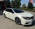 Белый Ниссан Альтима, объемом двигателя 2.49 л и пробегом 144 тыс. км за 13200 $, фото 1 на Automoto.ua