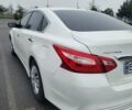 Белый Ниссан Альтима, объемом двигателя 2.49 л и пробегом 163 тыс. км за 9500 $, фото 9 на Automoto.ua