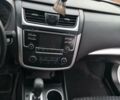 Белый Ниссан Альтима, объемом двигателя 2.5 л и пробегом 180 тыс. км за 12500 $, фото 17 на Automoto.ua