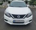 Белый Ниссан Альтима, объемом двигателя 2.49 л и пробегом 163 тыс. км за 9500 $, фото 1 на Automoto.ua