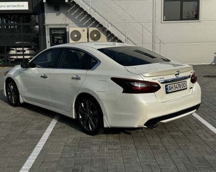 Белый Ниссан Альтима, объемом двигателя 2.5 л и пробегом 133 тыс. км за 11000 $, фото 3 на Automoto.ua