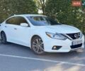 Білий Ніссан Альтіма, об'ємом двигуна 2.49 л та пробігом 145 тис. км за 10400 $, фото 1 на Automoto.ua