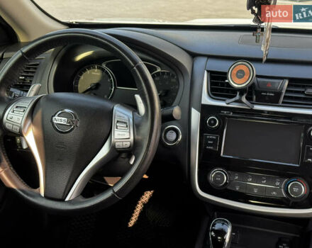 Белый Ниссан Альтима, объемом двигателя 2.5 л и пробегом 133 тыс. км за 11000 $, фото 20 на Automoto.ua