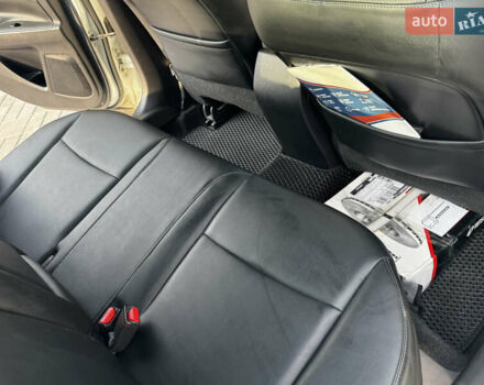 Белый Ниссан Альтима, объемом двигателя 2.5 л и пробегом 133 тыс. км за 11000 $, фото 18 на Automoto.ua