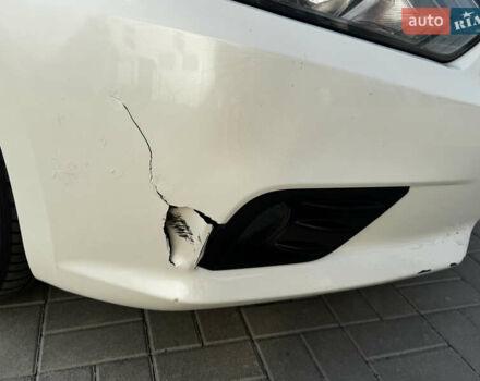 Белый Ниссан Альтима, объемом двигателя 2.5 л и пробегом 133 тыс. км за 11000 $, фото 11 на Automoto.ua