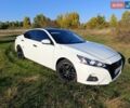 Белый Ниссан Альтима, объемом двигателя 2.49 л и пробегом 179 тыс. км за 11300 $, фото 1 на Automoto.ua