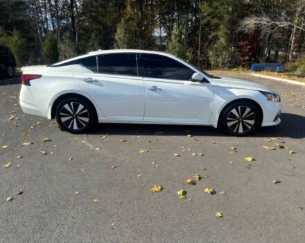 Белый Ниссан Альтима, объемом двигателя 2.5 л и пробегом 36 тыс. км за 6400 $, фото 5 на Automoto.ua