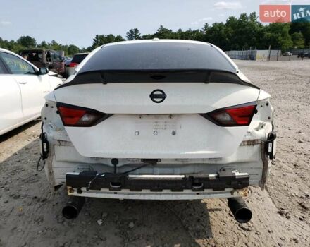 Білий Ніссан Альтіма, об'ємом двигуна 2.49 л та пробігом 85 тис. км за 2600 $, фото 5 на Automoto.ua