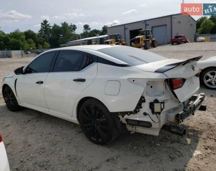 Білий Ніссан Альтіма, об'ємом двигуна 2.49 л та пробігом 85 тис. км за 2600 $, фото 1 на Automoto.ua