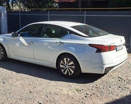 Белый Ниссан Альтима, объемом двигателя 2.49 л и пробегом 67 тыс. км за 15600 $, фото 6 на Automoto.ua