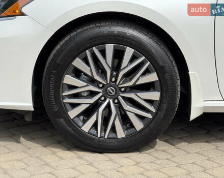 Белый Ниссан Альтима, объемом двигателя 2.5 л и пробегом 4 тыс. км за 24900 $, фото 28 на Automoto.ua