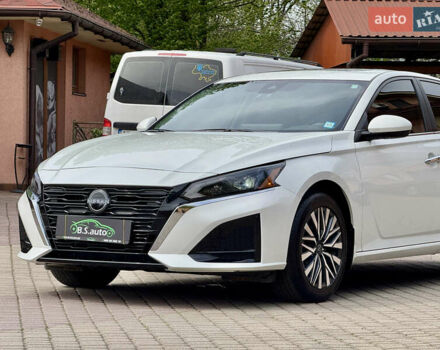 Белый Ниссан Альтима, объемом двигателя 2.5 л и пробегом 4 тыс. км за 24900 $, фото 9 на Automoto.ua