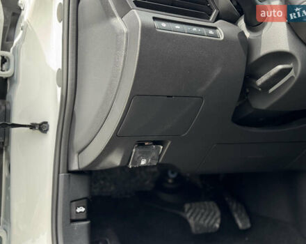 Белый Ниссан Альтима, объемом двигателя 2.5 л и пробегом 4 тыс. км за 24900 $, фото 39 на Automoto.ua