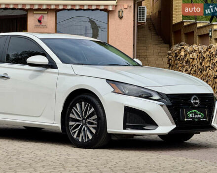 Белый Ниссан Альтима, объемом двигателя 2.5 л и пробегом 4 тыс. км за 24900 $, фото 27 на Automoto.ua