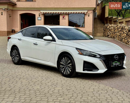 Белый Ниссан Альтима, объемом двигателя 2.5 л и пробегом 4 тыс. км за 24900 $, фото 24 на Automoto.ua