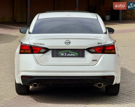 Белый Ниссан Альтима, объемом двигателя 2.5 л и пробегом 4 тыс. км за 24900 $, фото 18 на Automoto.ua