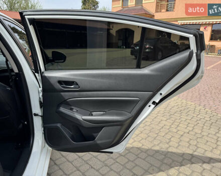 Белый Ниссан Альтима, объемом двигателя 2.5 л и пробегом 4 тыс. км за 24900 $, фото 63 на Automoto.ua