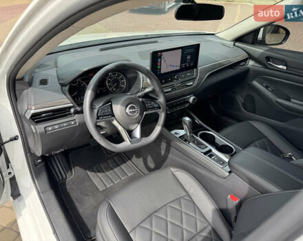 Белый Ниссан Альтима, объемом двигателя 2.5 л и пробегом 4 тыс. км за 24900 $, фото 38 на Automoto.ua