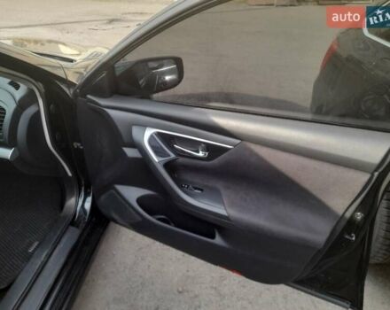 Чорний Ніссан Альтіма, об'ємом двигуна 2.49 л та пробігом 282 тис. км за 8200 $, фото 4 на Automoto.ua