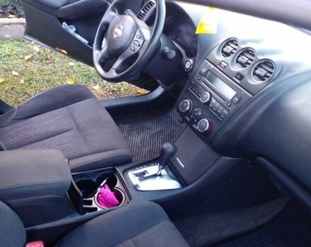 Чорний Ніссан Альтіма, об'ємом двигуна 2.49 л та пробігом 180 тис. км за 7000 $, фото 2 на Automoto.ua