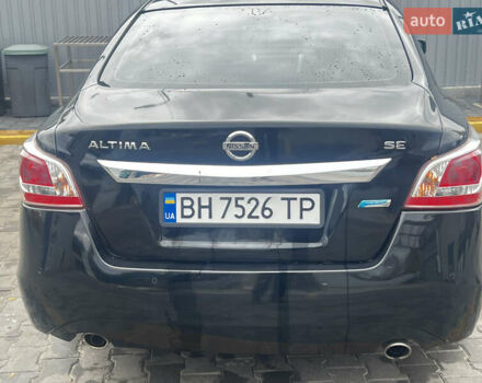 Черный Ниссан Альтима, объемом двигателя 2.49 л и пробегом 111 тыс. км за 8300 $, фото 2 на Automoto.ua