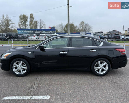Черный Ниссан Альтима, объемом двигателя 2.5 л и пробегом 220 тыс. км за 8900 $, фото 6 на Automoto.ua