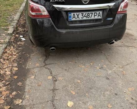 Черный Ниссан Альтима, объемом двигателя 2.5 л и пробегом 100 тыс. км за 10000 $, фото 7 на Automoto.ua