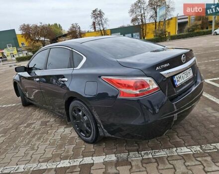 Чорний Ніссан Альтіма, об'ємом двигуна 2.49 л та пробігом 183 тис. км за 8150 $, фото 6 на Automoto.ua