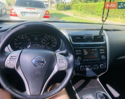 Черный Ниссан Альтима, объемом двигателя 2.49 л и пробегом 265 тыс. км за 7700 $, фото 3 на Automoto.ua