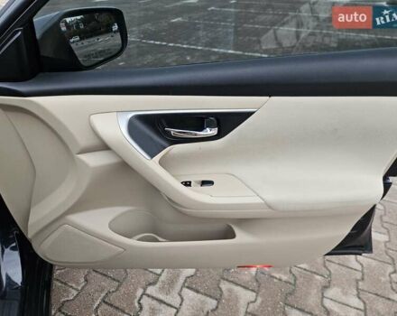 Чорний Ніссан Альтіма, об'ємом двигуна 2.49 л та пробігом 183 тис. км за 8150 $, фото 16 на Automoto.ua